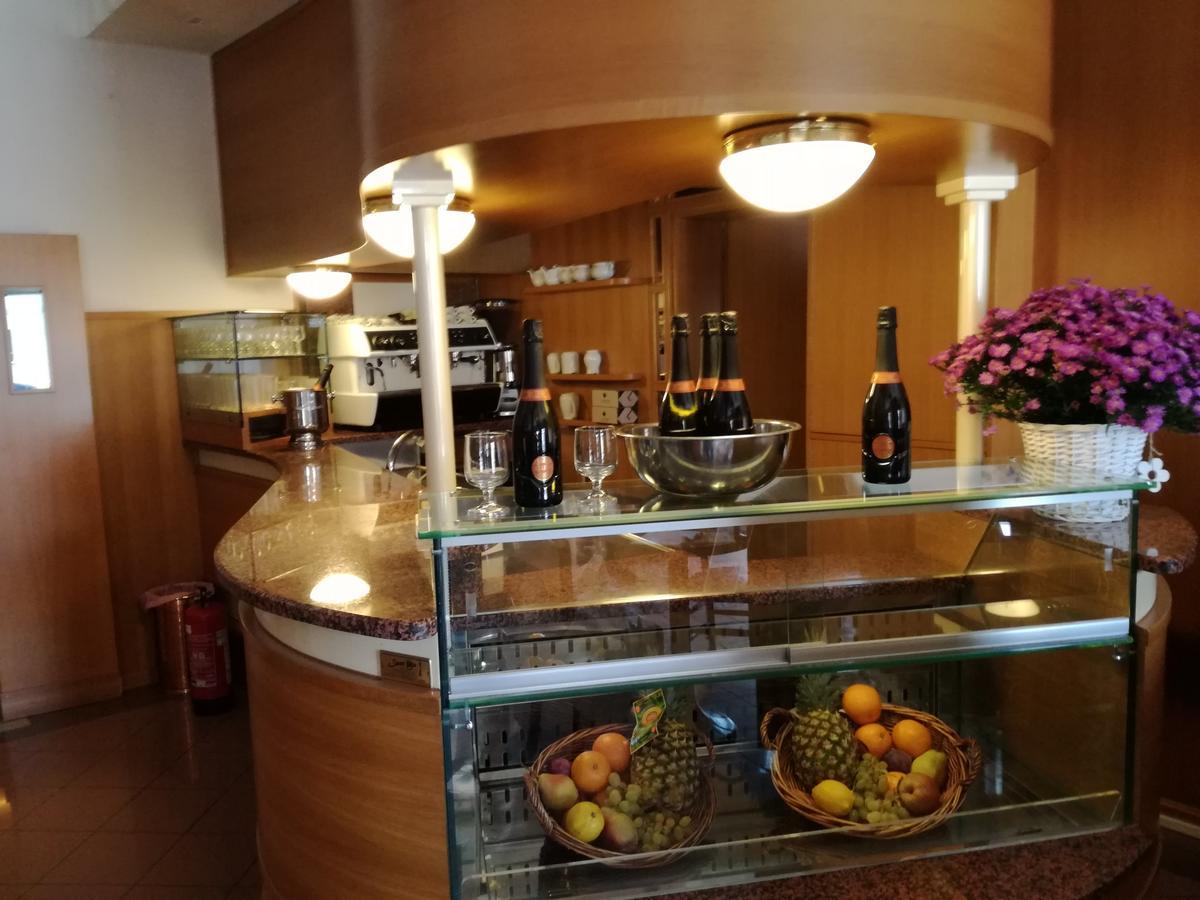 Motel Villaggio Имола Экстерьер фото